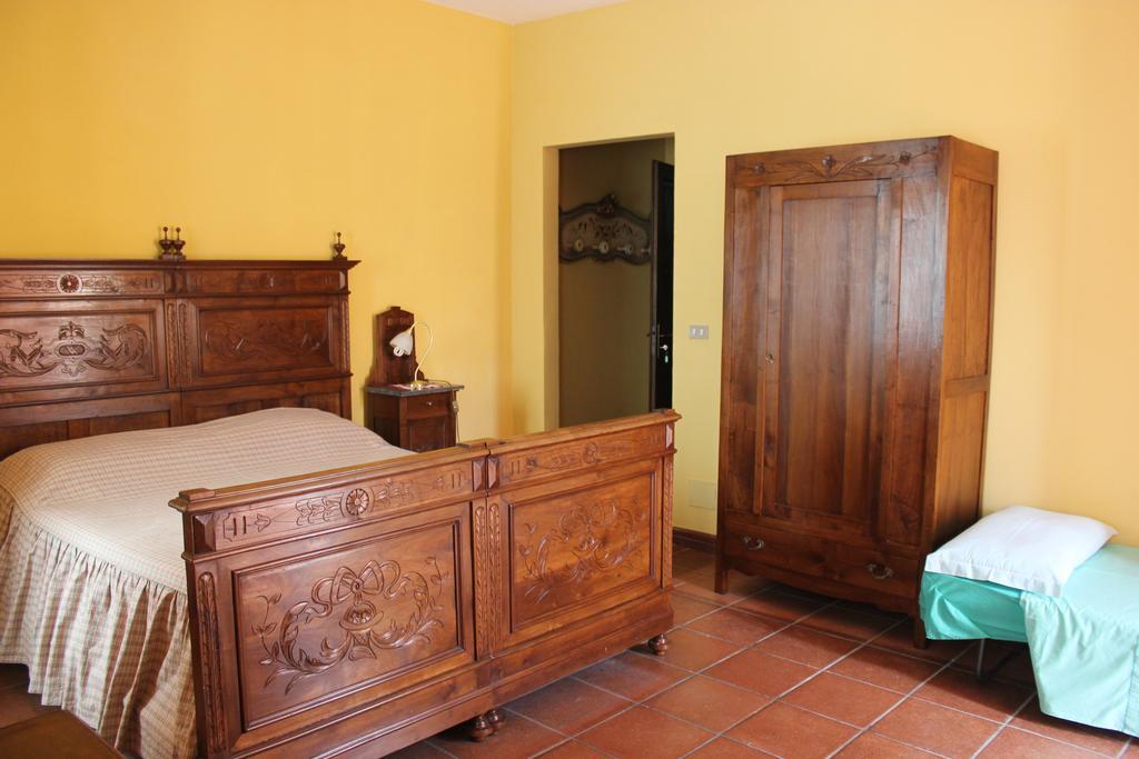 B&B Il Baciass Pinerolo Buitenkant foto