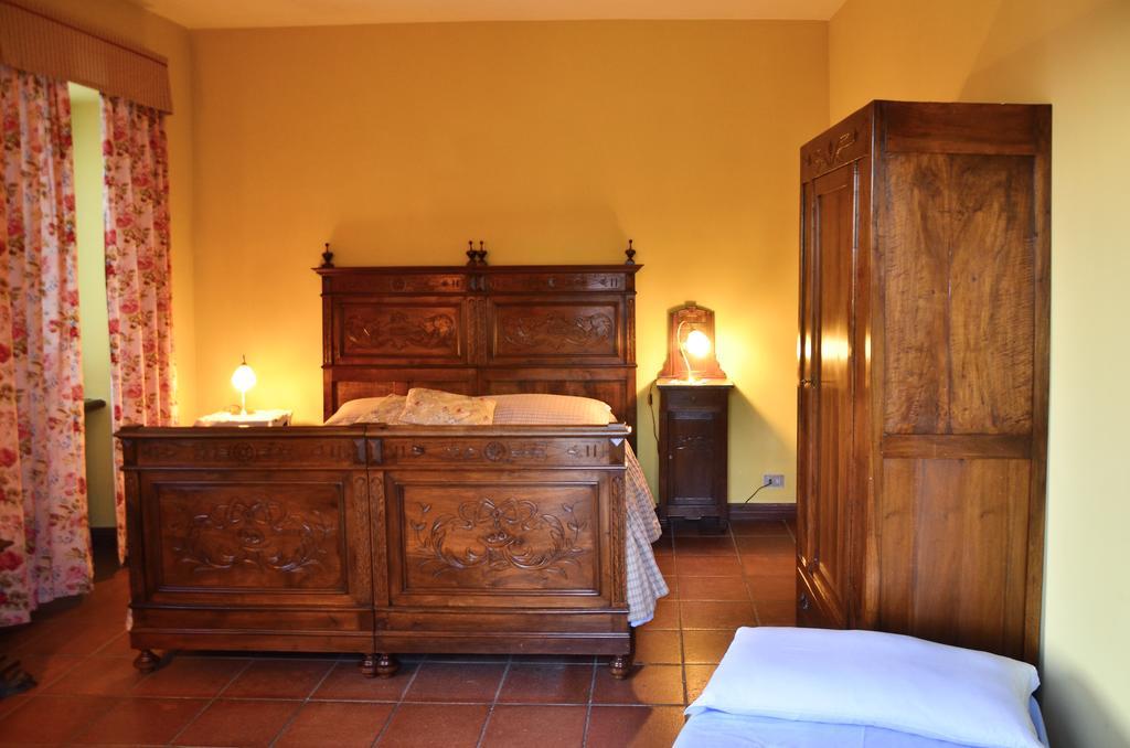 B&B Il Baciass Pinerolo Buitenkant foto